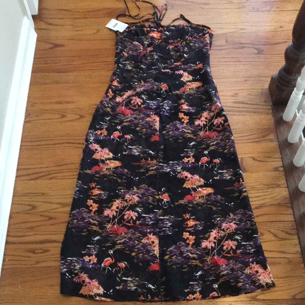 Dress - Picture 5 of 6